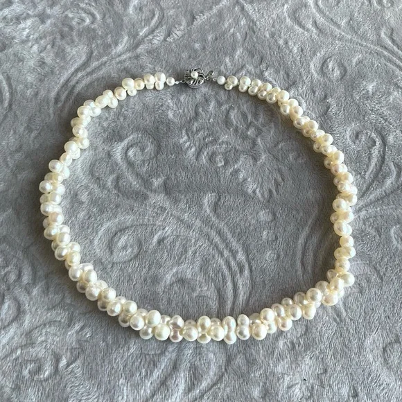 Authentic vintage pearl necklace💖💖
